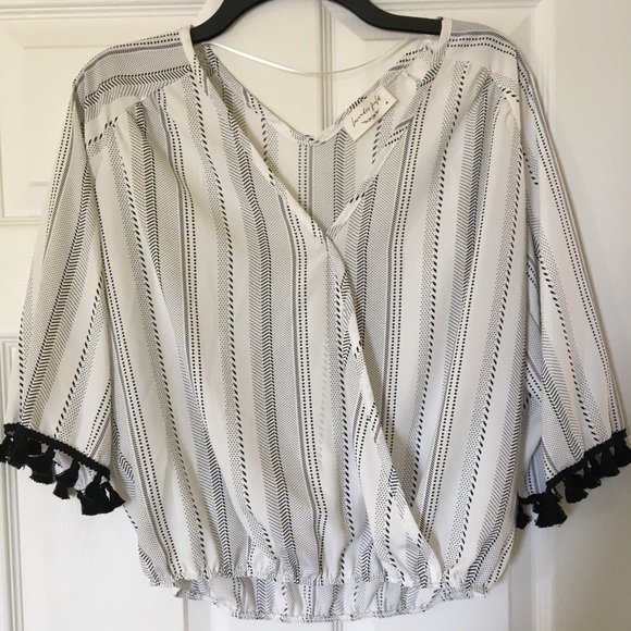 Casual blouse - Picture 3 of 7